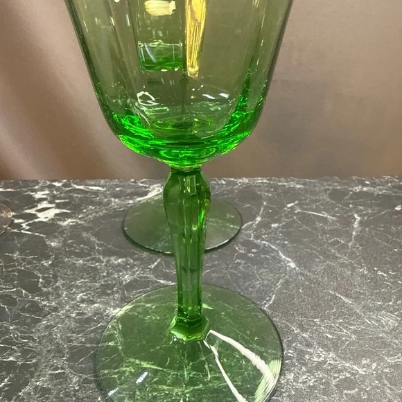 Fostoria Versailles 2 LIQUOR COCKTAIL Glass 5" And 3 Wine Glass 7” Lot Glow Gla - Picture 10 of 12